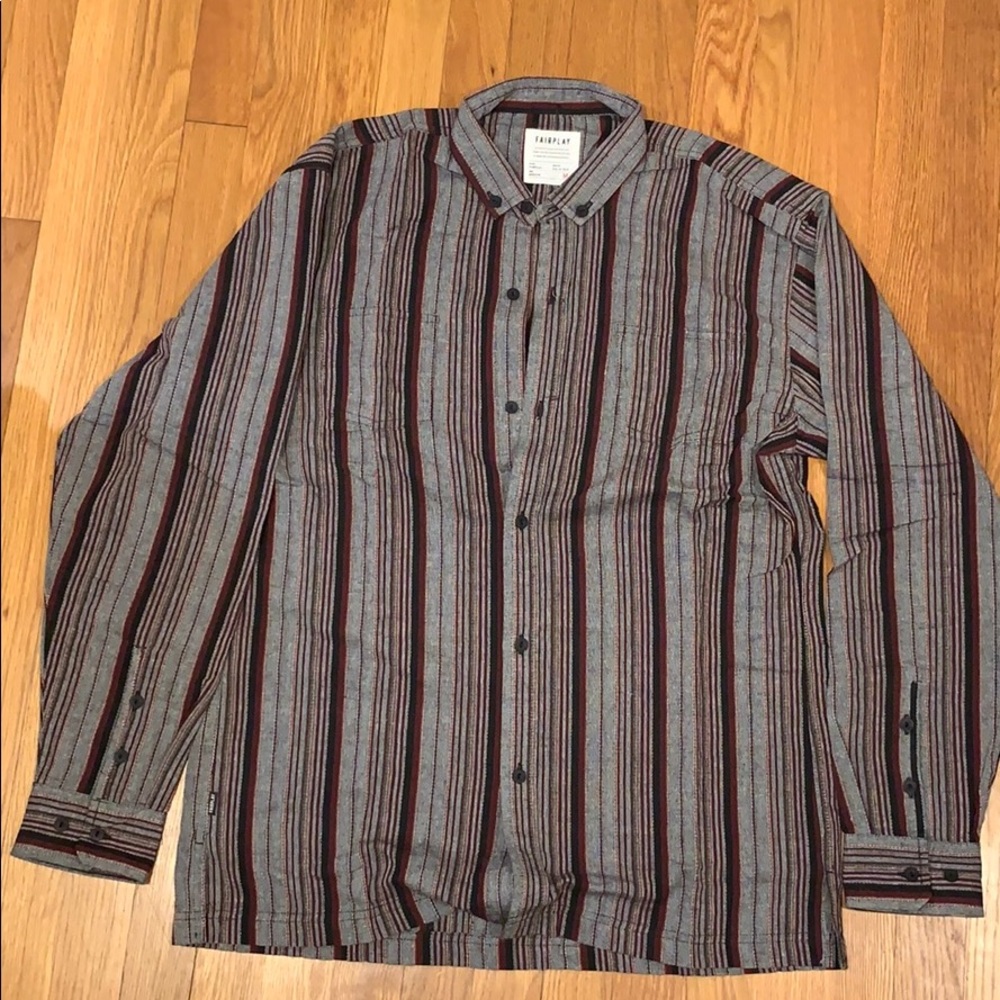 I’m not really a bottoms up shirt guy